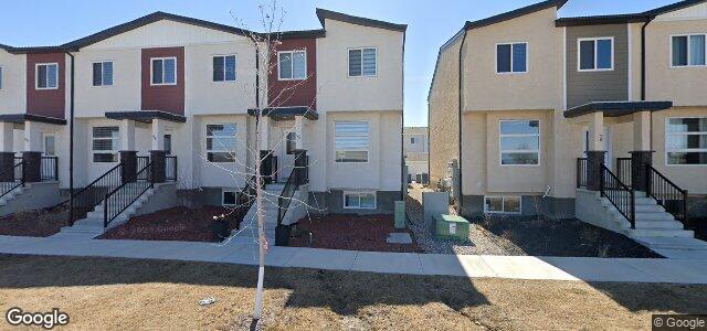 Larawan ng 72 Forrester Avenue sa Winnipeg, Manitoba