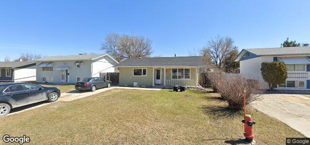 Larawan ng 75 Woodford Bay sa Winnipeg, Manitoba