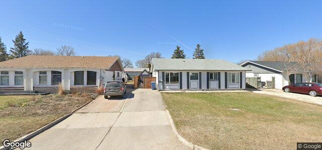 Larawan ng 82 Ashworth Street sa Winnipeg, Manitoba