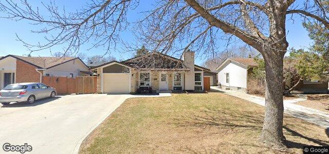 Larawan ng 83 Grassington Bay sa Winnipeg, Manitoba