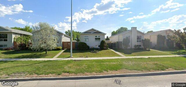 Larawan ng 993 Dakota Street sa Winnipeg, Manitoba