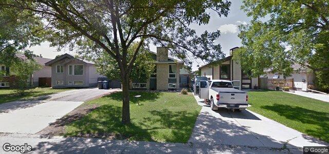 Larawan ng 10 Clouston Drive sa Winnipeg, Manitoba
