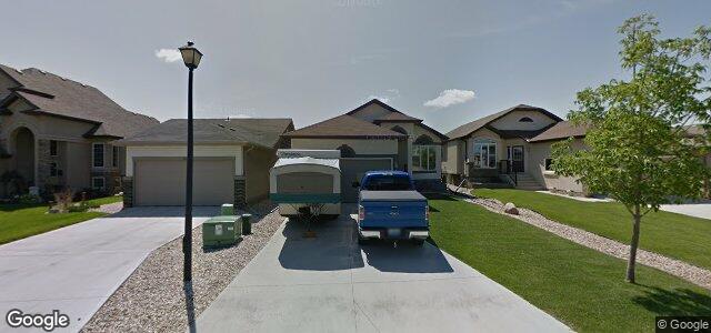 Larawan ng 10 Edna Perry Way sa Winnipeg, Manitoba