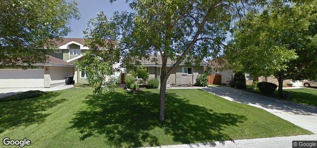 Larawan ng 100 Dawnville Drive sa Winnipeg, Manitoba