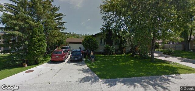 Larawan ng 103 Lynn Lake Drive sa Winnipeg, Manitoba