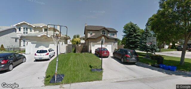 Larawan ng 104 Beachside Bay sa Winnipeg, Manitoba