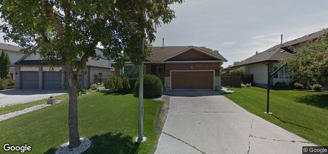 Photo of 11 Evita Place in Winnipeg, Manitoba