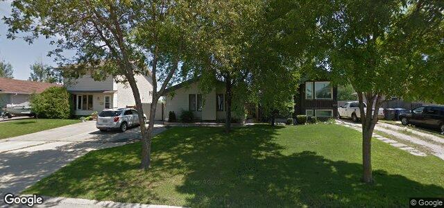 Larawan ng 119 Lynn Lake Drive sa Winnipeg, Manitoba