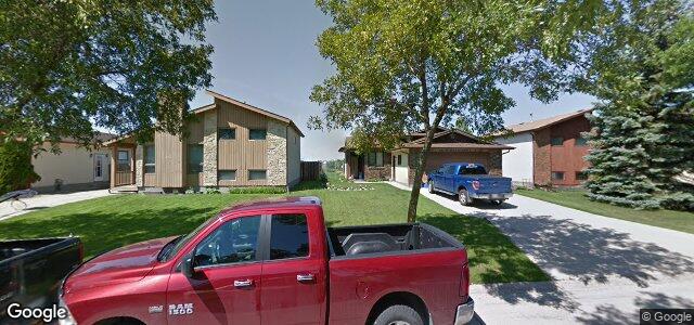 Larawan ng 120 Woodside Crescent sa Winnipeg, Manitoba