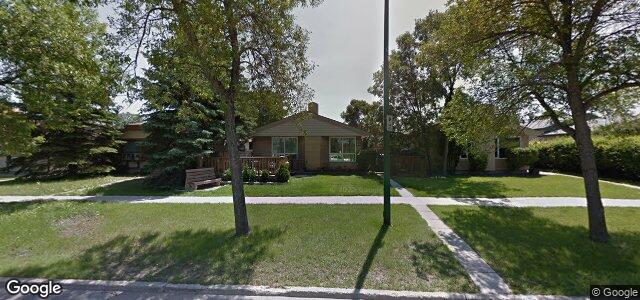 Larawan ng 121 Devonshire Drive sa Winnipeg, Manitoba