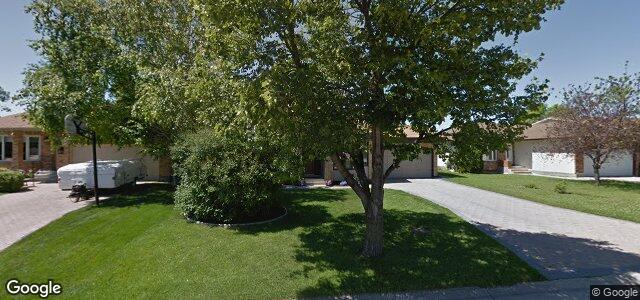 Larawan ng 122 Spring Meadow Crescent sa Winnipeg, Manitoba