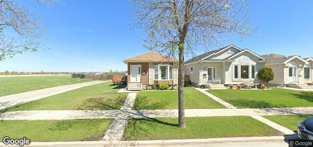 Larawan ng 1235 Devonshire Drive W sa Winnipeg, Manitoba