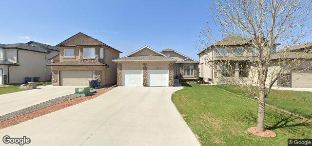 Larawan ng 124 Tommy Douglas Drive sa Winnipeg, Manitoba