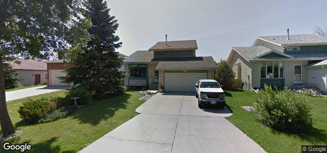 Larawan ng 125 Stoney Lake Bay sa Winnipeg, Manitoba