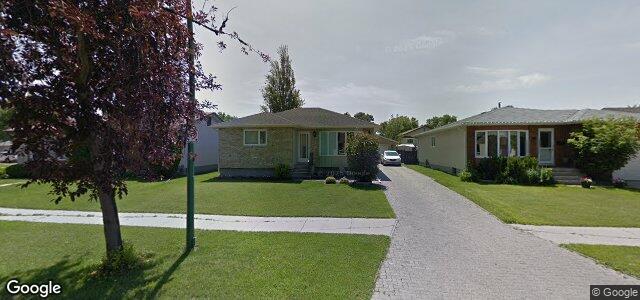 Larawan ng 135 Meadow Lake Drive sa Winnipeg, Manitoba