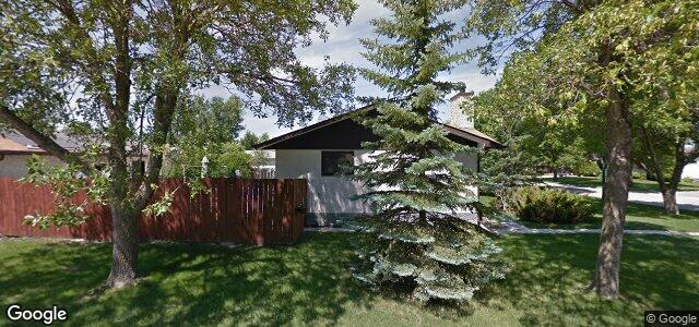 Larawan ng 141 Meadow Gate Drive sa Winnipeg, Manitoba