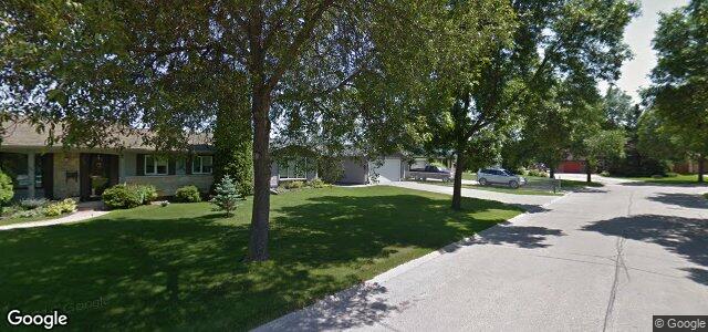 Larawan ng 144 Meadow Gate Drive sa Winnipeg, Manitoba