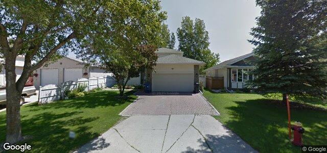 Larawan ng 147 Woodside Crescent sa Winnipeg, Manitoba