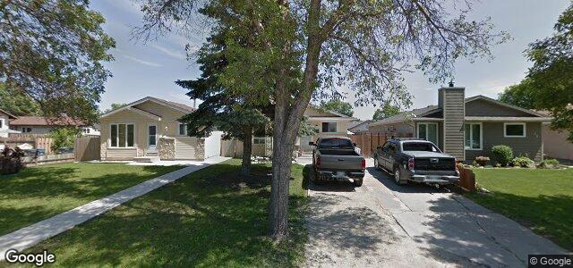 Larawan ng 15 Meadow Gate Drive sa Winnipeg, Manitoba