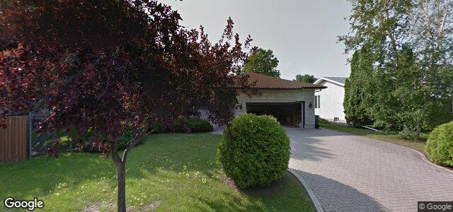 Larawan ng 15 Moberly Avenue sa Winnipeg, Manitoba