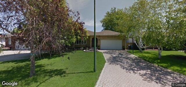 Larawan ng 15 Parkwater Crescent sa Winnipeg, Manitoba