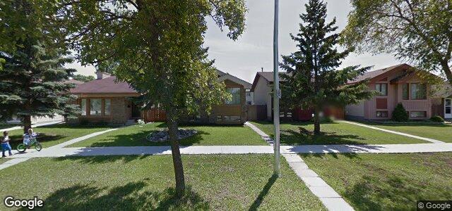 Larawan ng 153 Devonshire Drive sa Winnipeg, Manitoba