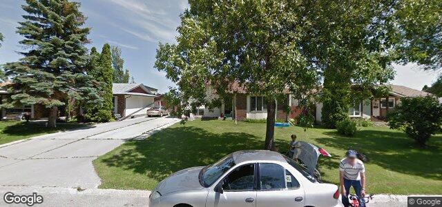 Larawan ng 156 Meadow Gate Drive sa Winnipeg, Manitoba