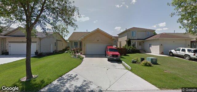 Larawan ng 16 Beachside Bay sa Winnipeg, Manitoba