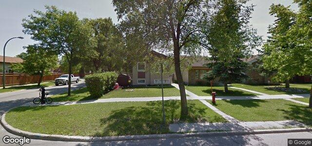 Larawan ng 161 Devonshire Drive sa Winnipeg, Manitoba