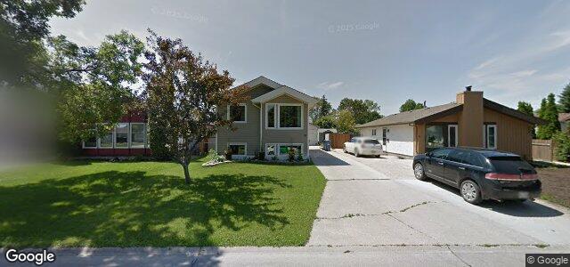 Larawan ng 18 Conlin Street sa Winnipeg, Manitoba