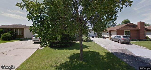 Larawan ng 18 Horetzky Street sa Winnipeg, Manitoba