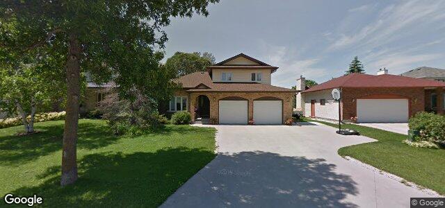 Larawan ng 18 Parkwater Crescent sa Winnipeg, Manitoba