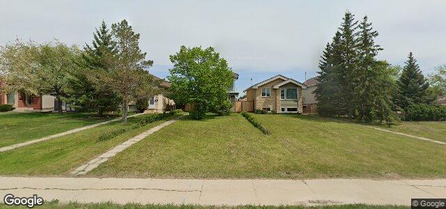 Larawan ng 1911 Plessis Road sa Winnipeg, Manitoba