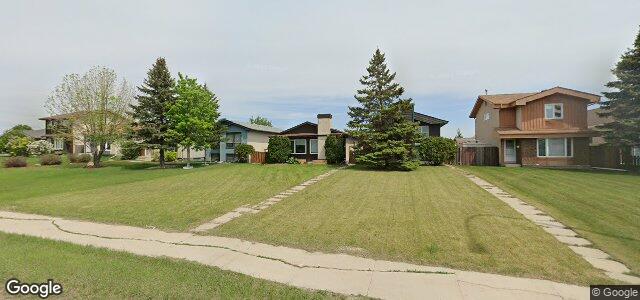 Larawan ng 1939 Plessis Road sa Winnipeg, Manitoba
