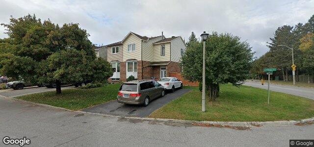 Larawan ng 2 Fireside Crescent sa Winnipeg, Manitoba