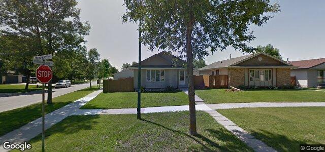 Larawan ng 2 Sunway Avenue sa Winnipeg, Manitoba