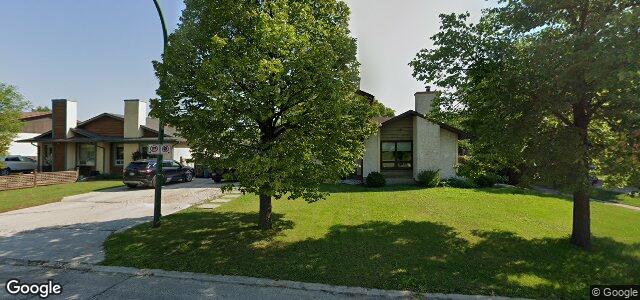 Larawan ng 201 Cambie Road sa Winnipeg, Manitoba