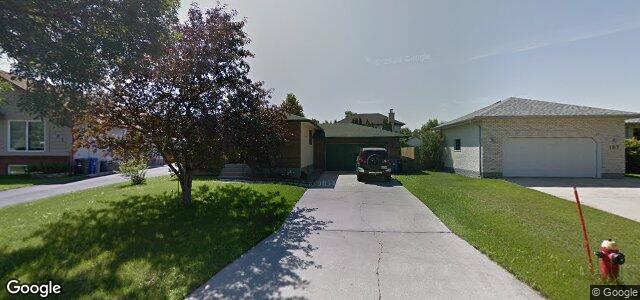 Larawan ng 201 Woodside Crescent sa Winnipeg, Manitoba
