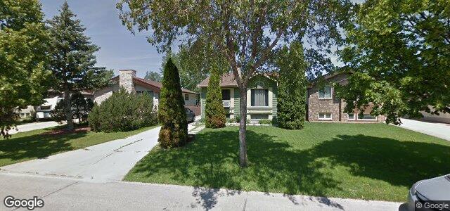 Larawan ng 203 Lynn Lake Drive sa Winnipeg, Manitoba