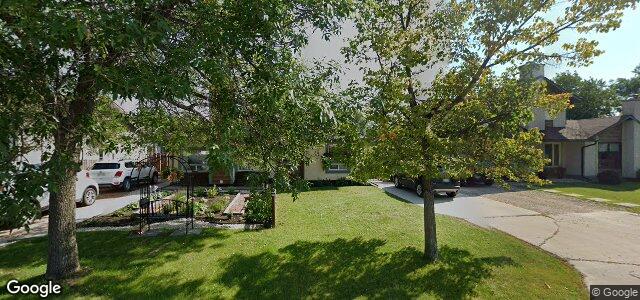 Larawan ng 205 Cambie Road sa Winnipeg, Manitoba