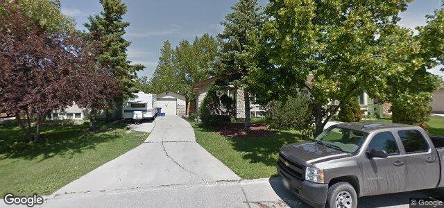 Larawan ng 207 Lynn Lake Drive sa Winnipeg, Manitoba