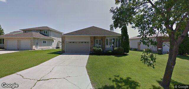 Photo of 213 Kildonan Meadow Drive in Winnipeg, Manitoba