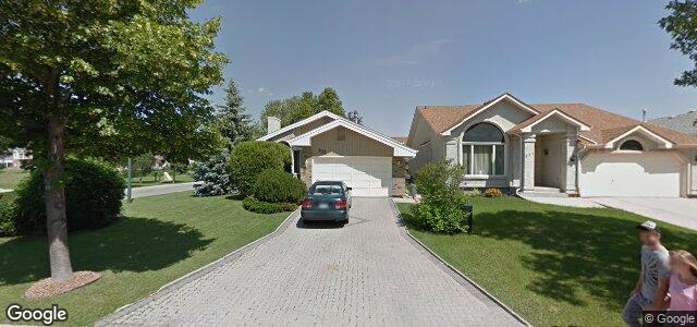 Larawan ng 215 Dawnville Drive sa Winnipeg, Manitoba