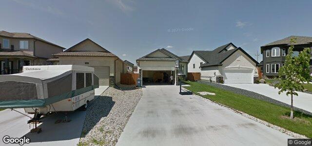 Larawan ng 23 Helen Mayba Crescent sa Winnipeg, Manitoba