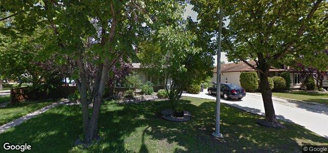 Larawan ng 235 Cambie Road sa Winnipeg, Manitoba