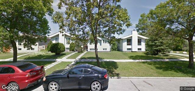 Larawan ng 242 Devonshire Drive sa Winnipeg, Manitoba