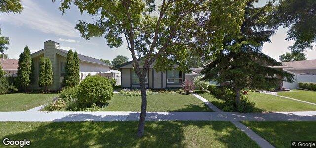 Larawan ng 25 Meadow Lake Drive sa Winnipeg, Manitoba