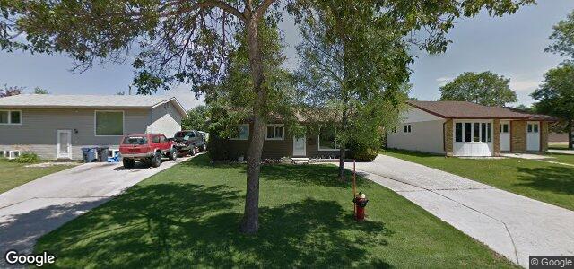 Larawan ng 27 Horetzky Street sa Winnipeg, Manitoba