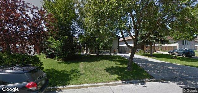 Larawan ng 30 Brookshire Street sa Winnipeg, Manitoba