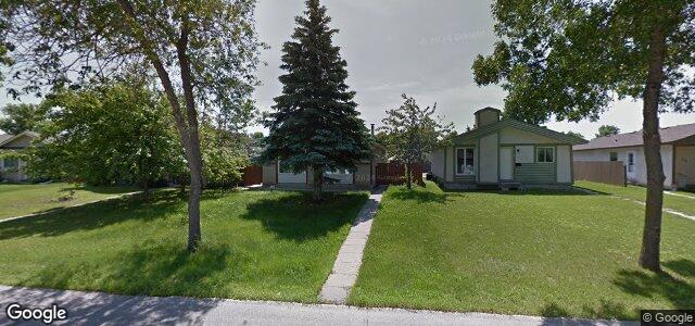 Larawan ng 31 Lynn Lake Drive sa Winnipeg, Manitoba